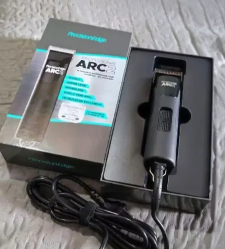 Máquina de Tosa Precision Edge ARC2 Bivolt Cães Gatos 3000/3800 RPM