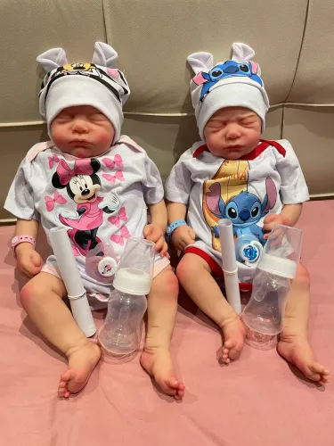 Bebês Reborn Gêmeos novos