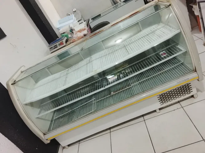 Balcão refrigerado expositor