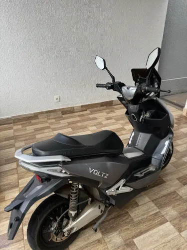 Moto scooter elétrica