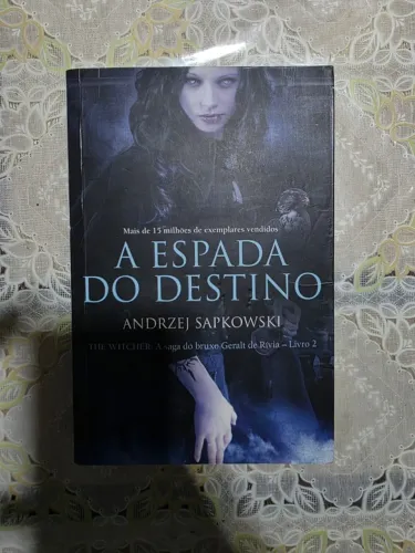 Livro The Witcher 2 - A Espada do Destino - Andrzej Sapkowski