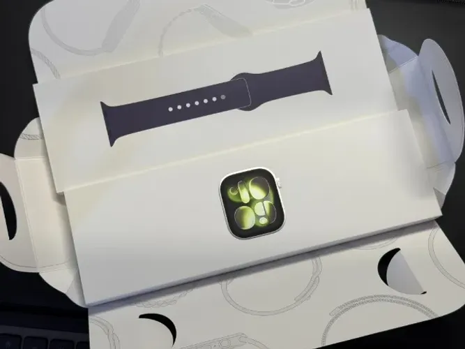Apple Watch Series 11 | Prateado | 46 mm | Novo
