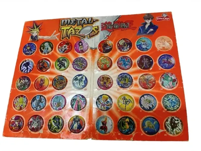 ÁLBUM METAL TAZOS YU-GI-OH!ANOS 2000 TEM 39 TAZOS
