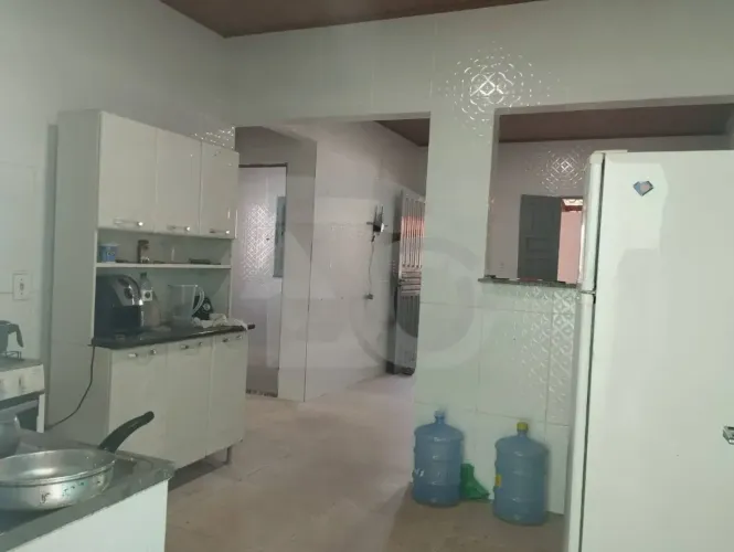 Casa com 3/4 à Venda no Jatobá com Quintal Amplo e Poço Artesiano