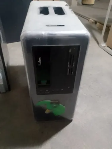 Gabinete ATX PC Positivo - usado excelente estado