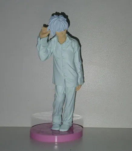 BONECO MINIATURA DETH NOTE NEAR COLADO NA BASE