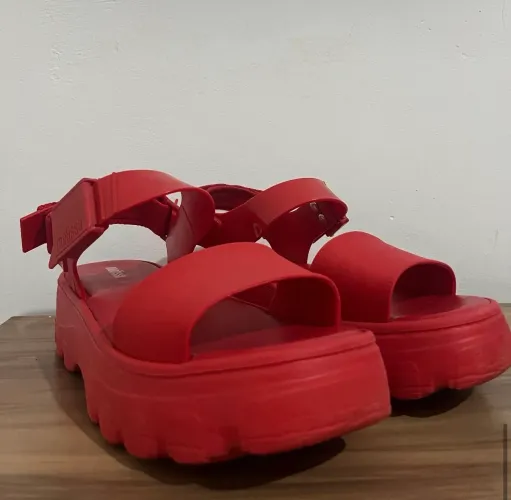 Melissa Kick Off Sandal Vermelha
