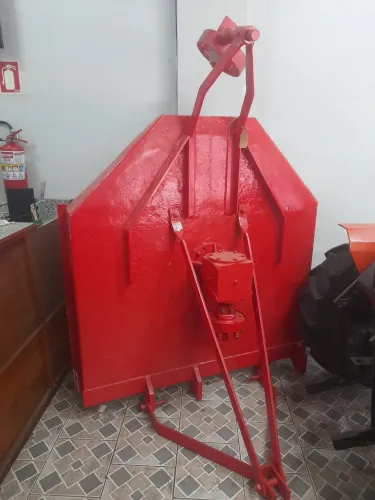 Roçadeira MEK Rul 1,40m - 540 RPM - Giro Livre com Embreagem - Revisada