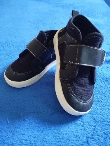 Tênis infantil preto tamanho 23