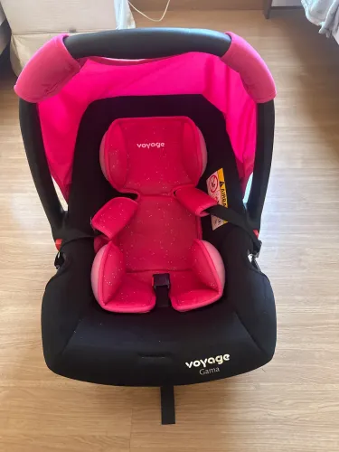 Bebê conforto voyage rosa