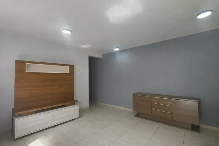 Imóvel para venda com sala ampliada em Jardim Colonial - São Paulo - SP