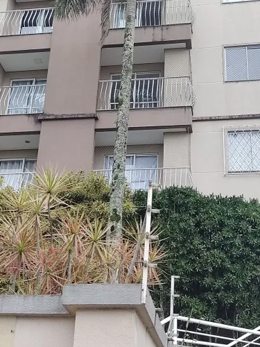 Vendo Excelente Apartamento 5 minutos do Centro