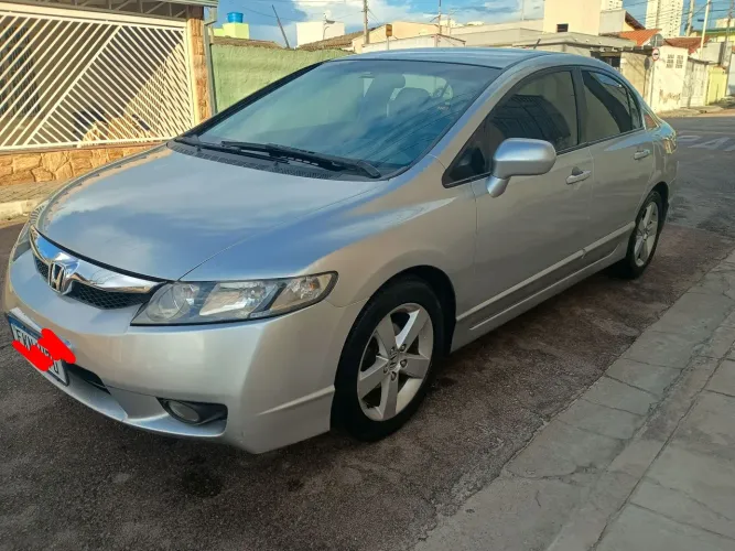 Honda Civic Sedan LXS 1.8/1.8 Flex 16V Mec. 4P 2010