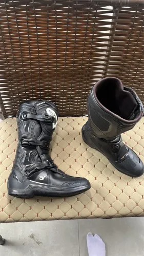 Bota alpinestars tech 3 SEMI NOVA
