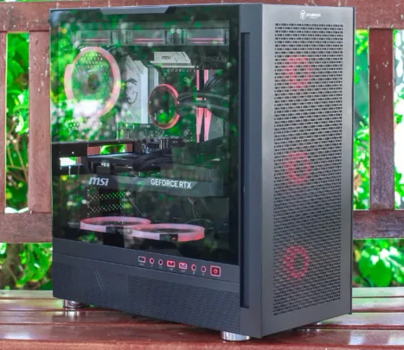 7800X3D - 32GB - RTX 5070Ti