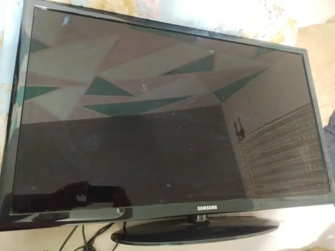 Tv 42" polegadas Samsung não smart