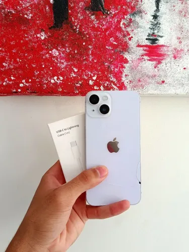 iPhone 14