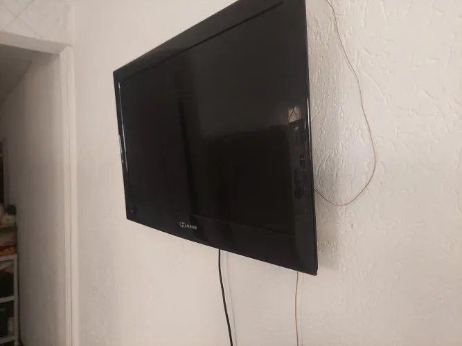 Tv 32 buster