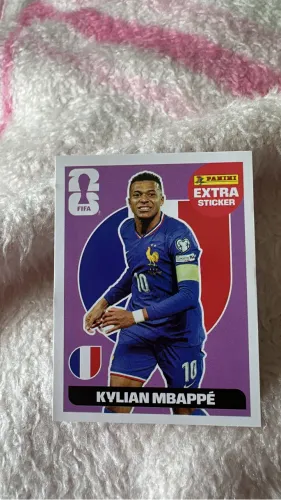 Figurinha da copa 2026 Roxa Kvlian Mbappe