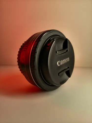 Lente Canon Pancake 24mm 2.8 STM