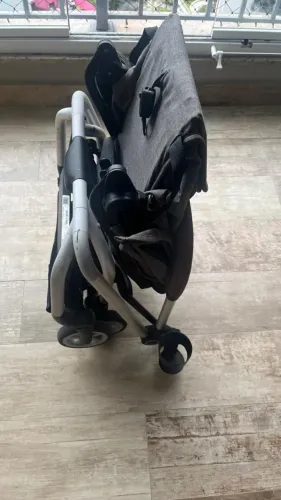 Carrinho Premium CYBEX Eezy S Twist + Moisés + Acessórios | SUPER COMPACTO