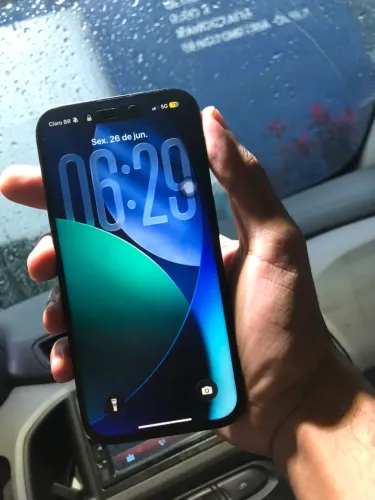 IPHONE 15Pro 256GB 83% saúde 