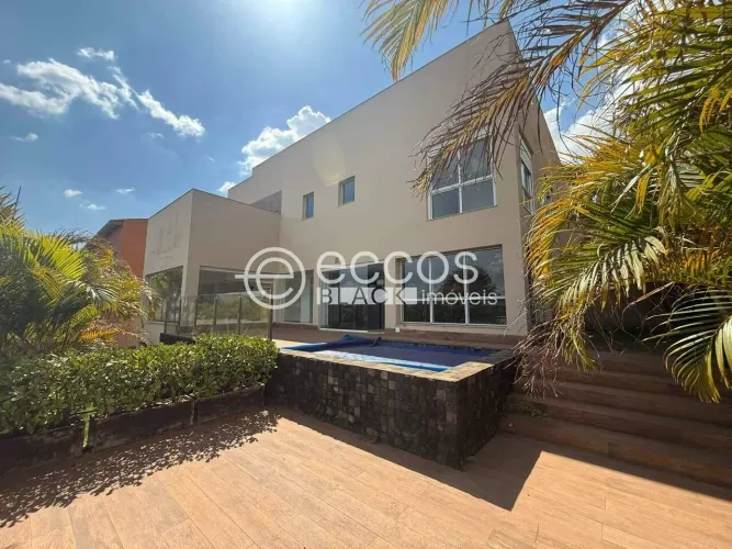 Casa à venda, 4 quartos, 3 suítes, 4 vagas, Alphaville Lagoa dos Ingleses - Nova Lima/MG