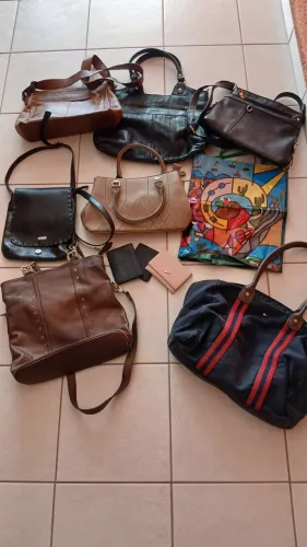 Lote com 11 bolsas