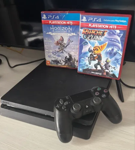 PlayStation 4 Slim 1tb com 2 jogos 