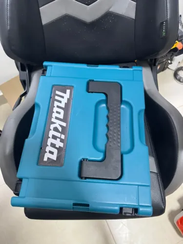 KIT FURADEIRA E PARAFUSADEIRA E CHAVE DE IMPACTO