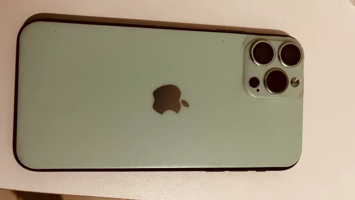 IPHONE 11( com película do 13Pro)