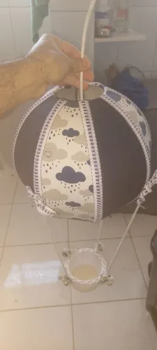 Lustre infantil balão