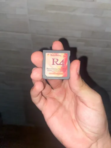 CARTÃO R4 PARA DS/3DS