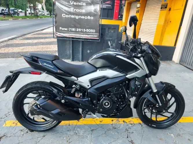 Bajaj Dominar 250 2025