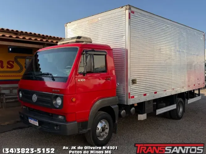 VW 8-160 ano 2013 baú 6,20 chapeado