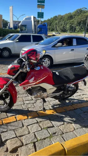 CG 150 ex 2015 vermelha 