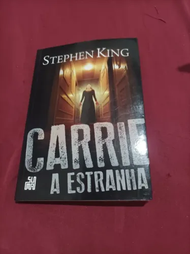 Livro Carrie, a estranha