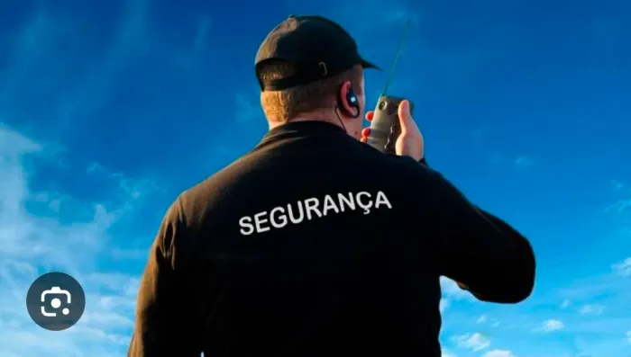 Vaga de emprego para trabalhar como vigia.