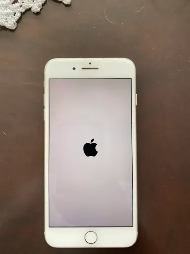 iPhone 8 Plus branco 64 GB