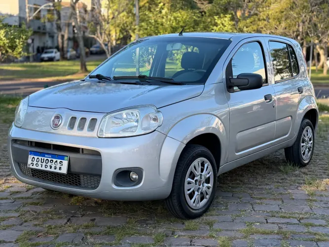 Fiat Uno Vivace/rua 1.0 EVO Fire Flex 8V 5P 2013