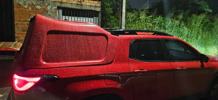 Capota De fibra de vidto Fiat toro