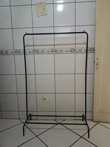 Arara de roupas