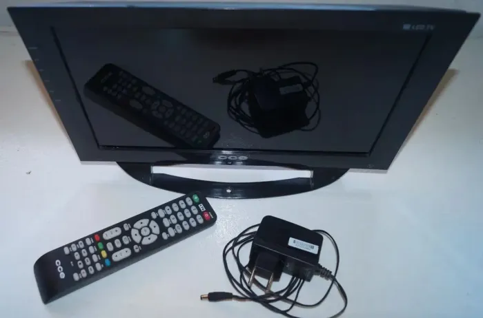 TV LED CCE de 14 polegadas, modelo L144 ou LN14G.