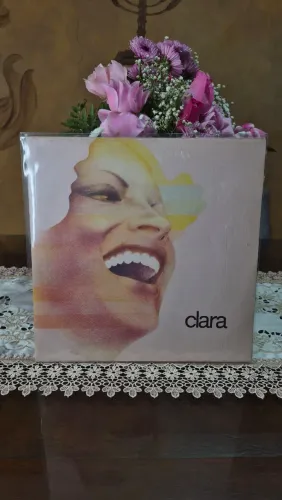 LP VINIL | Clara Nunes - Clara | CANTO DAS TRÊS RAÇAS (1976)