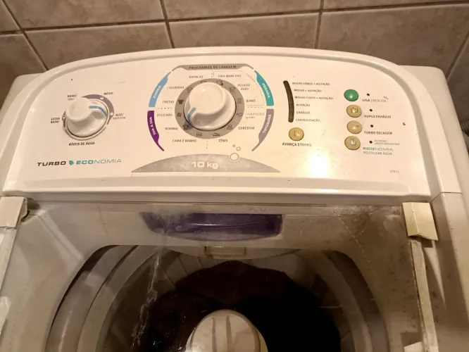 Máquina de lavar Usada.