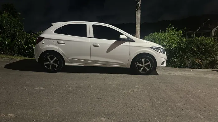 Chevrolet Onix Hatch LT 1.0 8V Flex Mec. 4P 2019