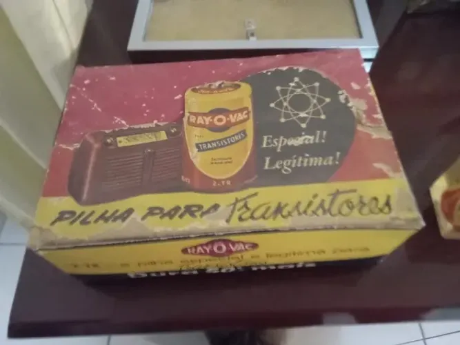 Caixa de pilha rayovac anos 50