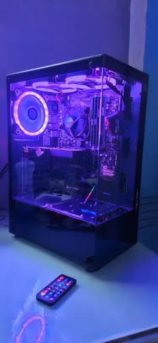 PC Gamer / Trabalho - Intel i5-4690K + 16GB RAM + GT 730 4GB