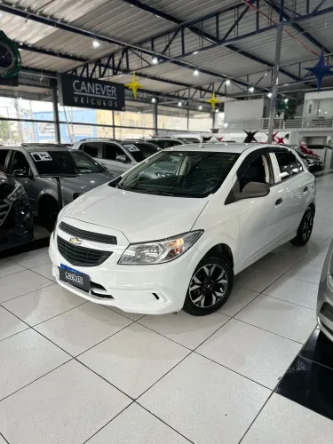 Chevrolet Onix JOY Hatch 1.0 8V Flex Mec. 4P 2018