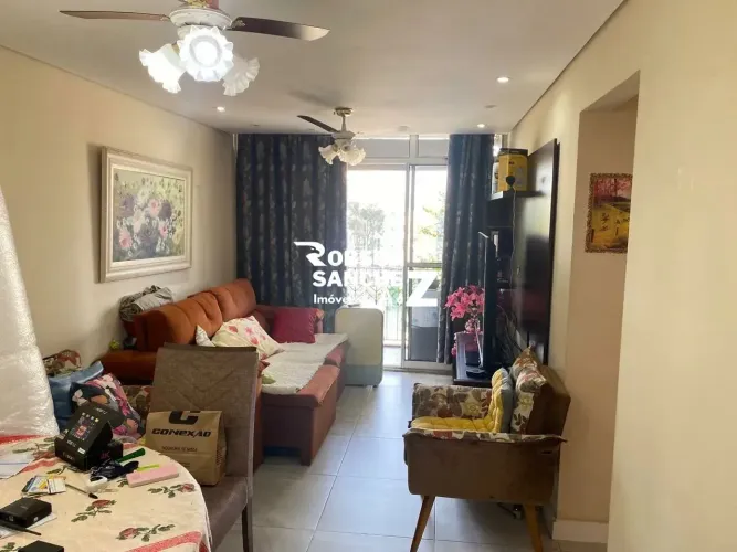 Apartamento a venda no Jardim Marajoara com 2 quartos, 1 vaga, 65m², varanda, Av. Sabará!